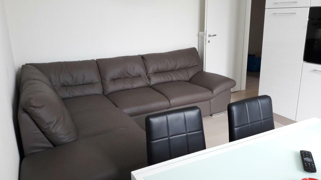 Residenza Lux Fronte Mare Lägenhet Vado Ligure Exteriör bild